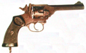 Twee revolvers van het merk Enfield Kal.380 gedemilitariseerd, zonder nummer Enfield 380